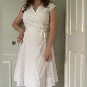 NWT Ann Taylor White Wrap Dress size 12